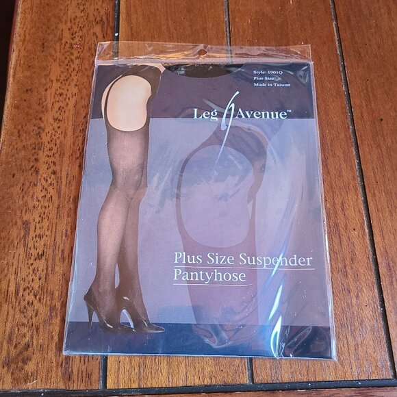 NEW Leg Avenue Plus Size Suspender Pantyhose Black RN82293 100% Nylon - Picture 1 of 6
